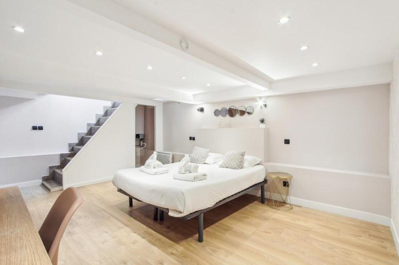 165 Suite Denis - Superbe Appartement A Paris Luaran gambar
